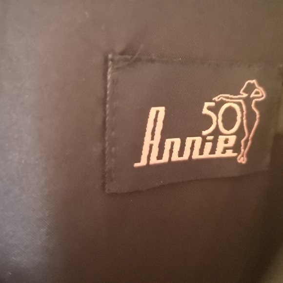 RED DRESS 💃 - Picture 8 of 11